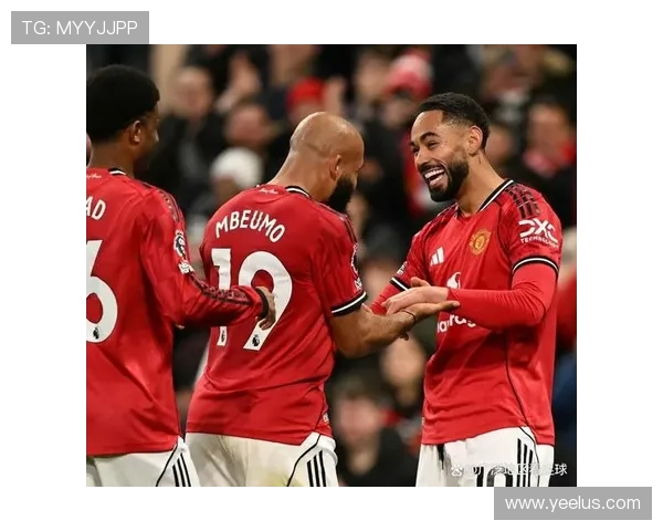 曼联中场失衡致攻防转换失控，赛季走势面临考验