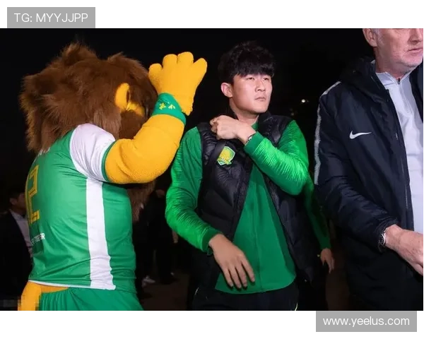 金玟哉:韩国队后防核心长期担当解析 金玟哉:韩国队后防核心长期担当解析